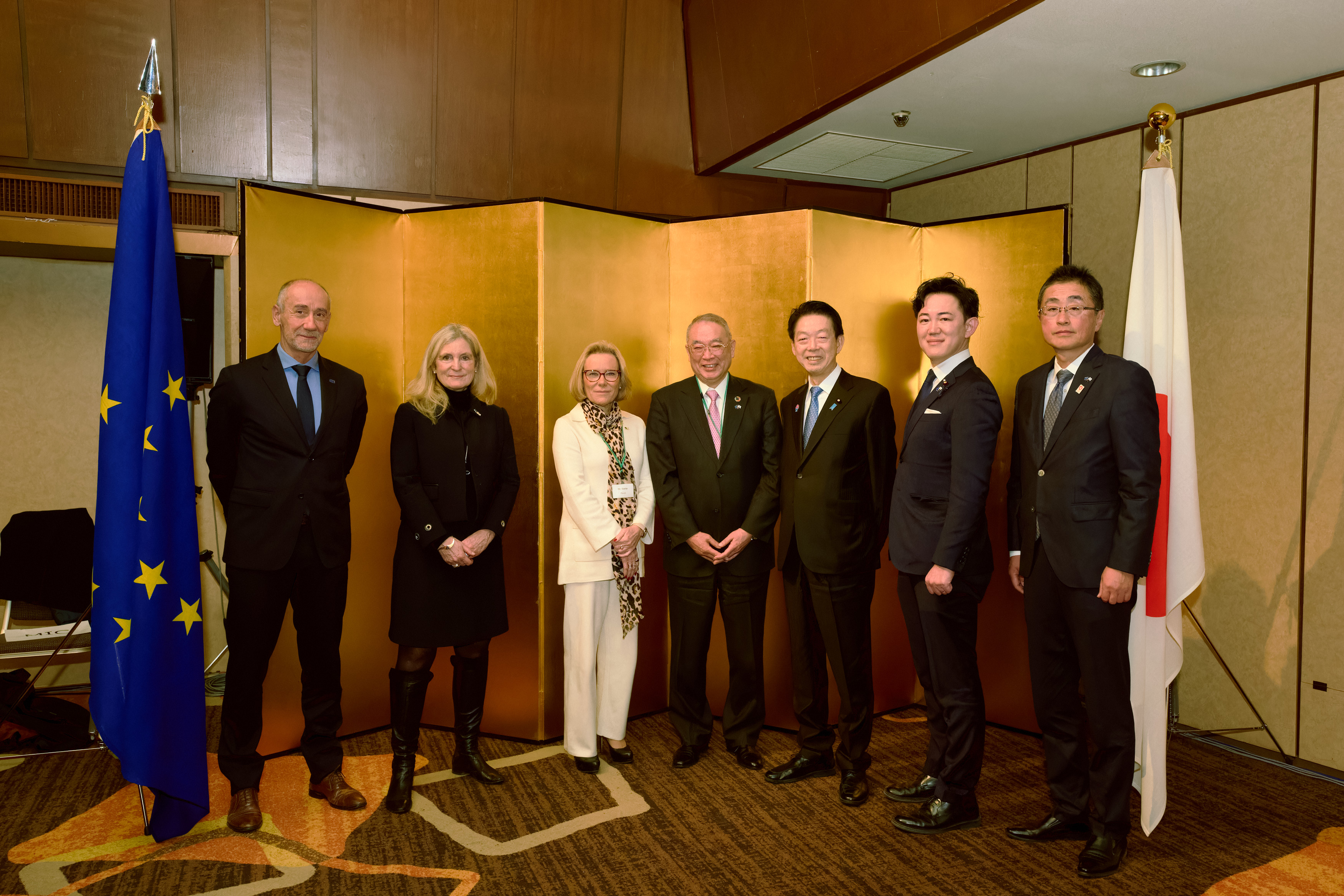 Dr Garijo & Dr Endo with EU & Japanese Authority representatives